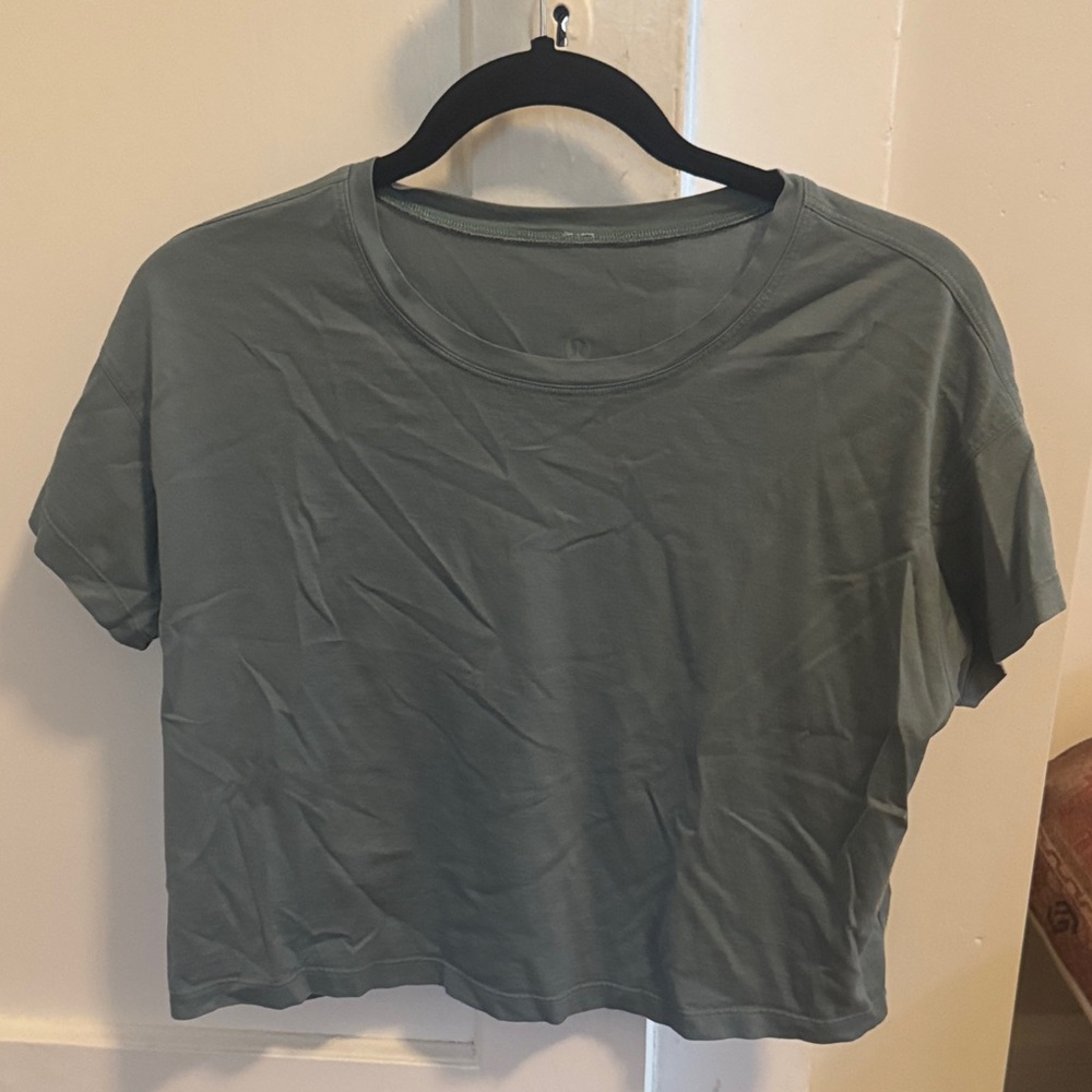 all yours cropped tee
